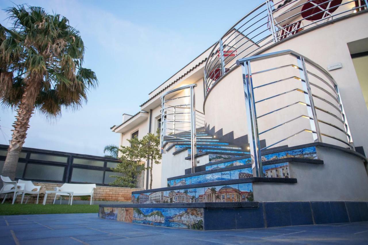 Bed and Breakfast Tra Le Braccia Di Morfeo Terrasini Zewnętrze zdjęcie