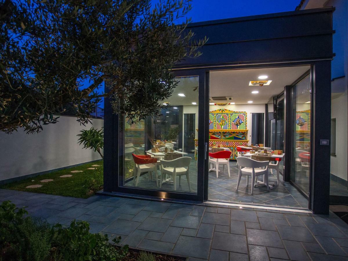 Bed and Breakfast Tra Le Braccia Di Morfeo Terrasini Zewnętrze zdjęcie