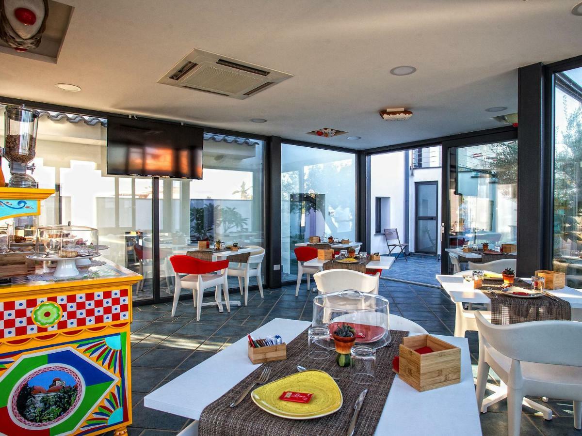 Bed and Breakfast Tra Le Braccia Di Morfeo Terrasini Zewnętrze zdjęcie