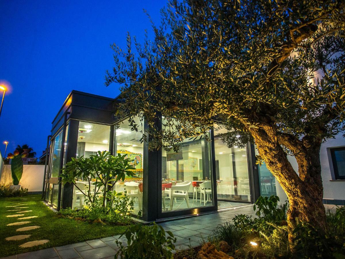 Bed and Breakfast Tra Le Braccia Di Morfeo Terrasini Zewnętrze zdjęcie